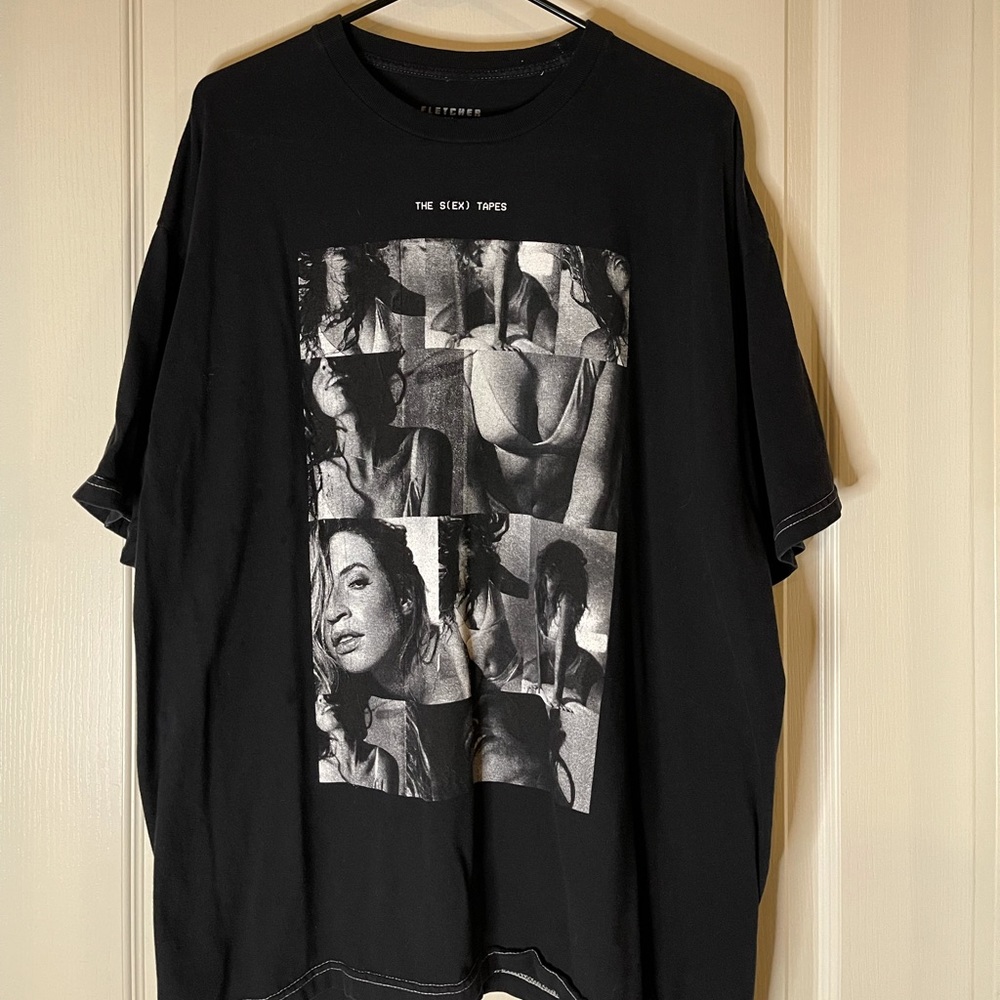 Fletcher - The Sex Tapes; My ex’s t-shirt in XL